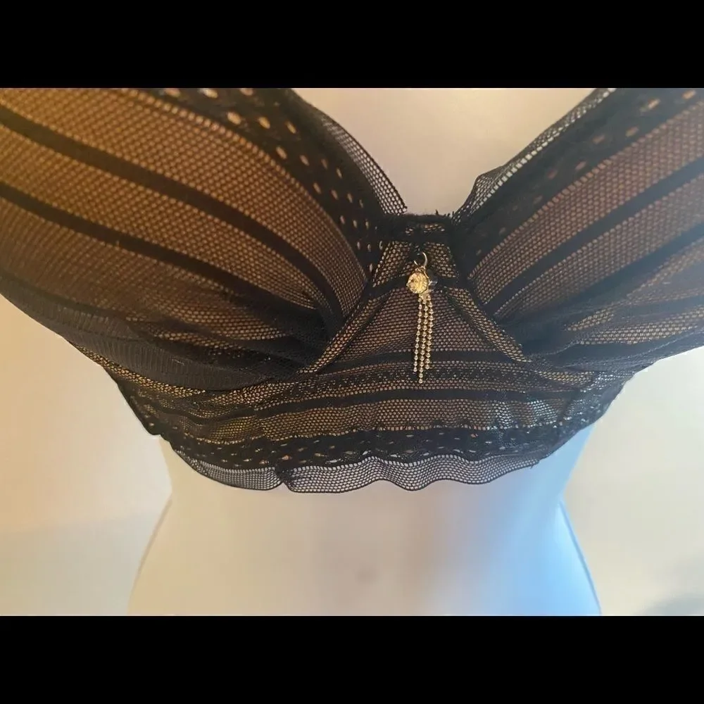 💥Qianziwanli Lace Embroidery Floral Print Bras32B